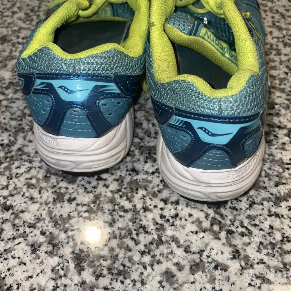 Saucony Run Anywhere Trail Running Shoes WOMEN'S Size 8.5 grid green and yellow‎